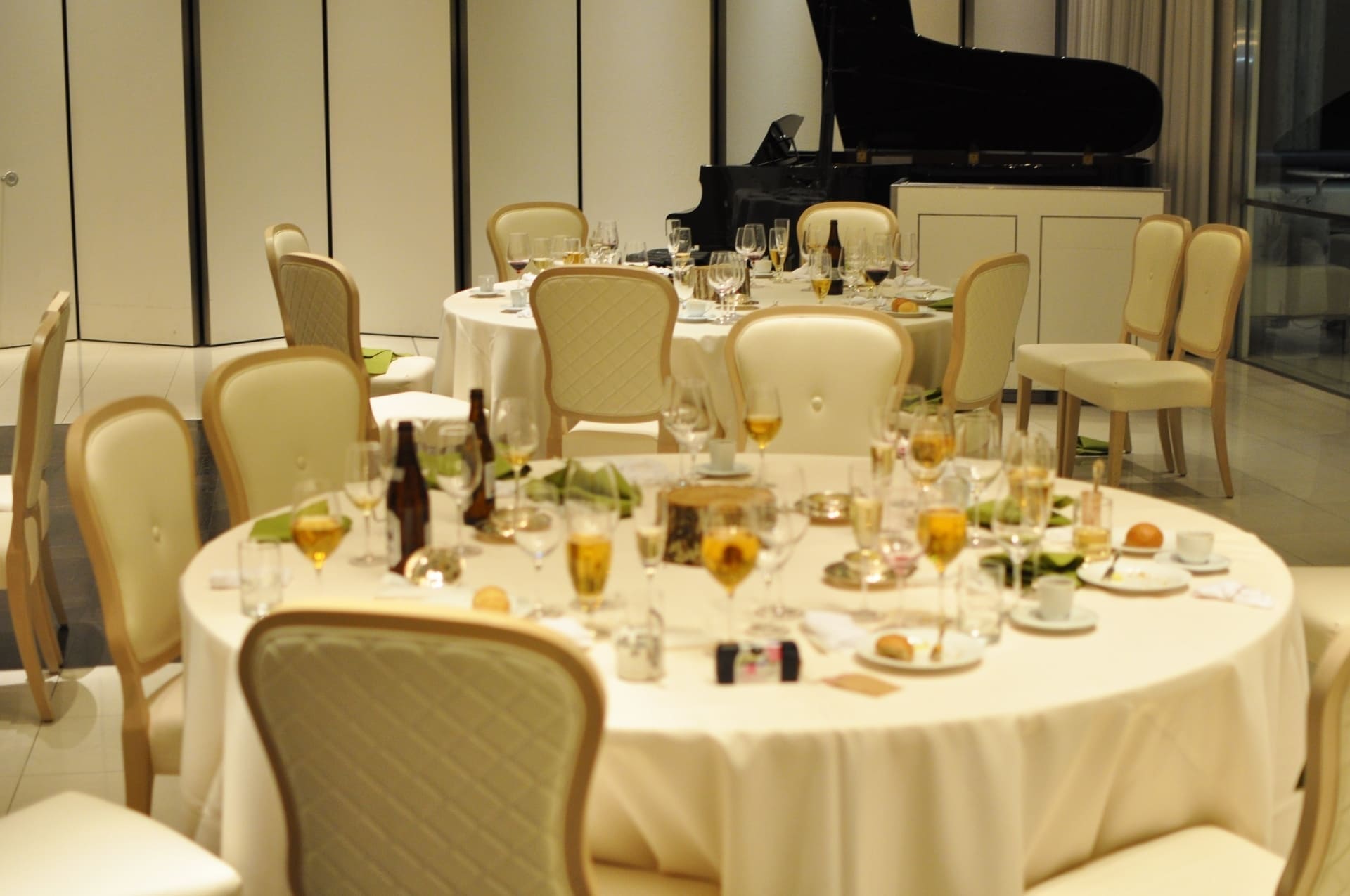 パーティーの場での役割